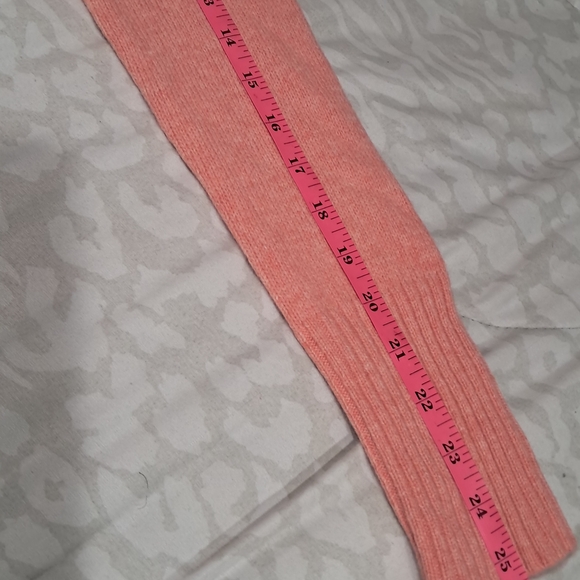 ANN Taylor LOFT Wool /Cashmere/Angora Off-shoulder  Sweater S - Picture 5 of 10